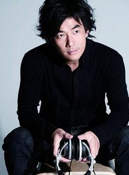 歌手任贤齐家庭背景,从平凡家庭走向音乐巅峰的励志传奇